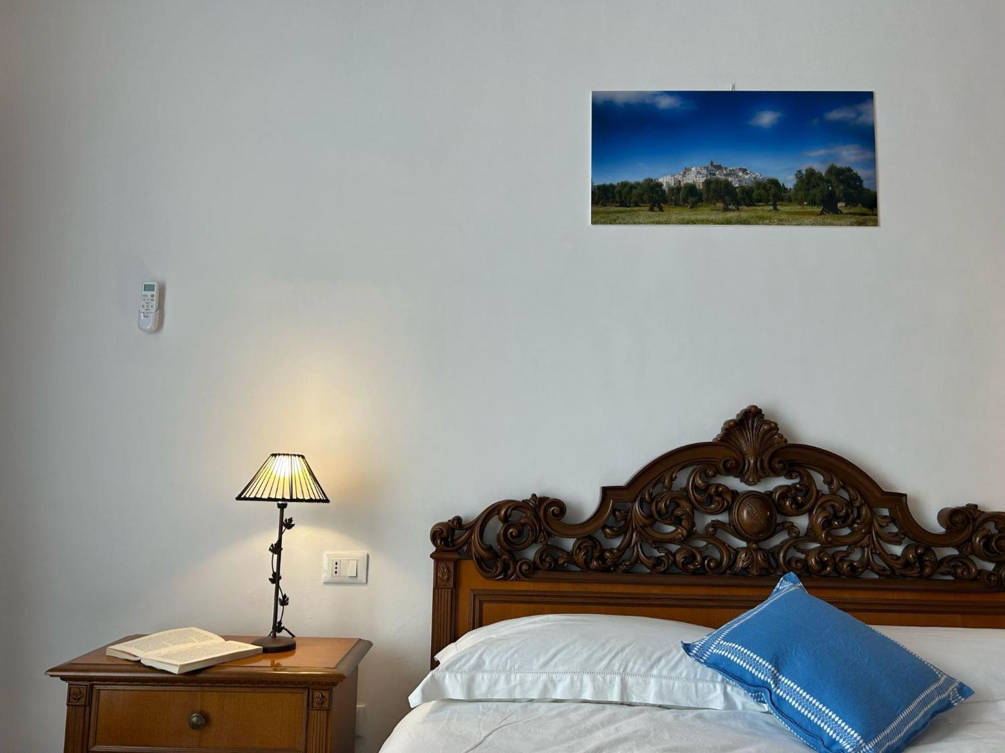 Stanza Zaffiro Azzurro * Ostuni